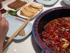 -何师傅美蛙鱼头(汉街店)