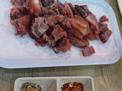 -乔家小院•本地小海鲜•非遗驴肉(万年泉路店)