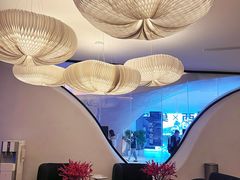 -涨巢·潮玩水疗局