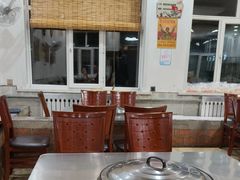 -粘豆包柴火铁锅炖