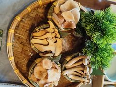-慢丽江·云南野生菌土鸡锅(付家庄店)