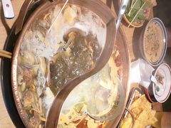 -洱火云南酸菜牛肉火锅(石景山当代商城店)