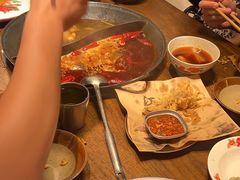 -萍姐火锅·公路夜市(武汉首店)