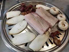 -艺林烤肉城(光明店)