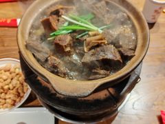 -阿润打边炉·鲜切鸡煲(华漕店)