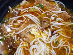 -花溪巷牛肉粉(泉城路店)