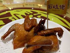招牌烤乳鸽-石岐佬中山菜馆(张溪店)