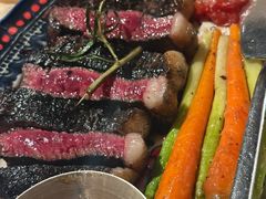 炭烤熟成牛排-BROWNSTONE布朗石西班牙餐厅(富城店)