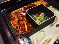 -洞子口重庆鲜货火锅(楚翘城旗舰店)