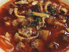 牛杂火锅-阿木怪味牛骨头