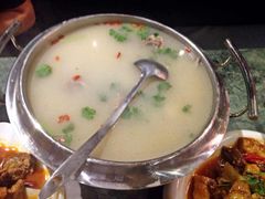 鱼羊一锅鲜-东方亚克西餐厅(西康路店)