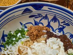 -蜗牛小馆醉乡民谣云南菜(惠新西里店)