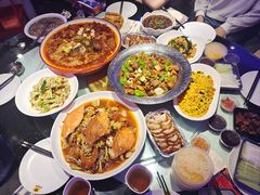 -巴特餐饮6加1音乐餐吧·新疆菜