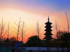 -龙华寺