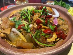 -沙胆彪炭炉牛杂煲(上海日月光广场店)