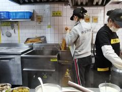 -弄堂咪道-饭香·面香·馄饨香(钦州北路田尚坊店)
