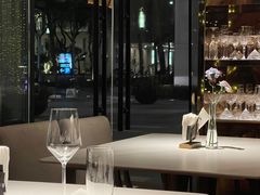 -Mogul Eatery·大亨餐酒馆