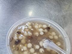 -芳婆糕团店(王府大街店)