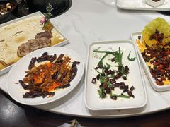 -新侗家食府(蟠桃宫店)