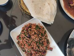 -巩本明鱼屋子