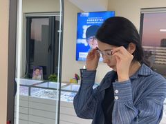-潘多拉眼镜·蔡司依视路明月(潘家园店)