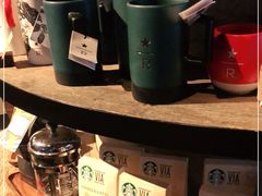 零售区-星巴克臻选(宁波天一广场店)