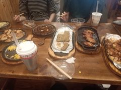 -老东镇啤酒屋海鲜加工·蒸汽海鲜·海鲜烧烤(台东店)