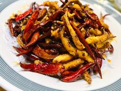 老干妈煸鱿鱼-吕氏疙瘩汤·私家菜馆(慈云寺店)