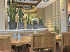 -蜜桃餐厅·伴山(湖滨商业街店)