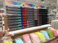 -名创优品(天河区正佳广场二店)