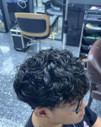 -藤野造型专业烫染接发