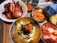 -草家酱蟹炭火烤肉店(珲春南路一店)