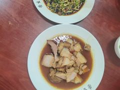 -荣生萝卜汤饭店