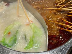 -佰人王串串香火锅(洋珠巷店)