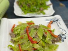 -撒拉人家.酸菜牦牛肉火锅