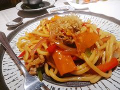 日式肥牛炒乌冬-旺角里·榴莲鸡煲(兴华商场分店)