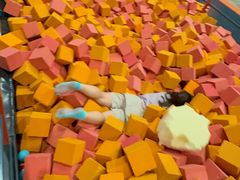 -极限PLAY运动娱乐新世界·团建派对潮玩休闲馆·室内蹦极高空游乐园