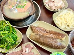 砂锅圆子-汝萍传统蘸水菜(春华路总店)