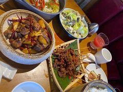 -隔壁老王·家常云南菜(花巷店)