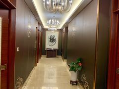 包房-御口福·廿八年经典粤菜·驰名烧鹅 (远景路店)