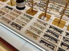 -精益眼镜(广埠屯店)