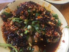 -拈签一笑黄牛肉辣卤串串