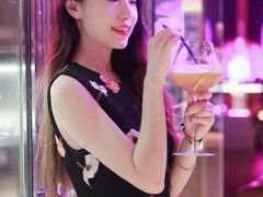 -The Penthouse酒吧