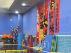 -龙格亲子游泳·水育早教运动中心(绿宝中心)