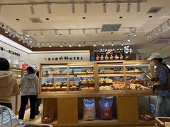 -小飞象面包公社(珠江路金鹰店)