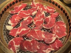 -铭牛烧肉·和牛海鲜自助(高新月牙湖店)