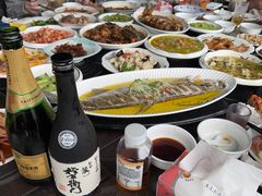 -七的湖·晚芳亭·阳澄湖农家菜·大闸蟹(莲花岛店)