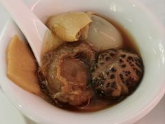 -聚春园自助餐厅(东街口店)