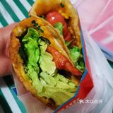 富强街的葱油饼啦啦也有啦