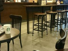 大堂-星巴克(南通世茂广场店)